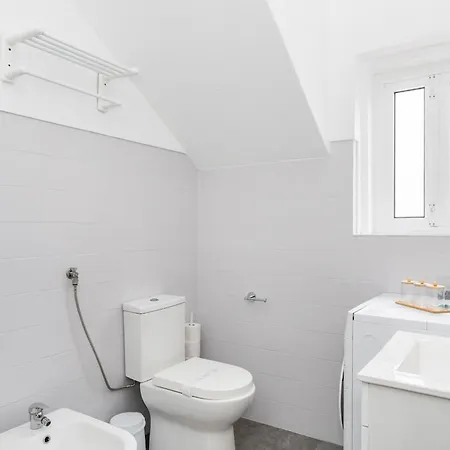 Tavira Apartment, By Hopstays بيت للعطل