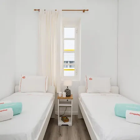 Tavira Apartment, By Hopstays *