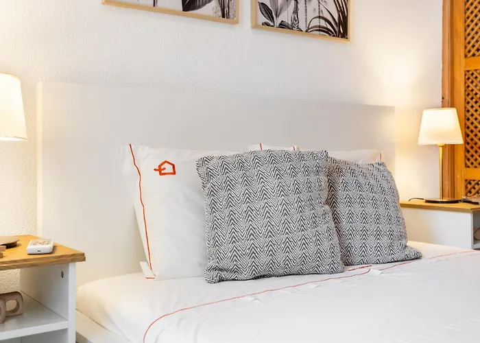 Tavira Apartment, By Hopstays Santa Luzia